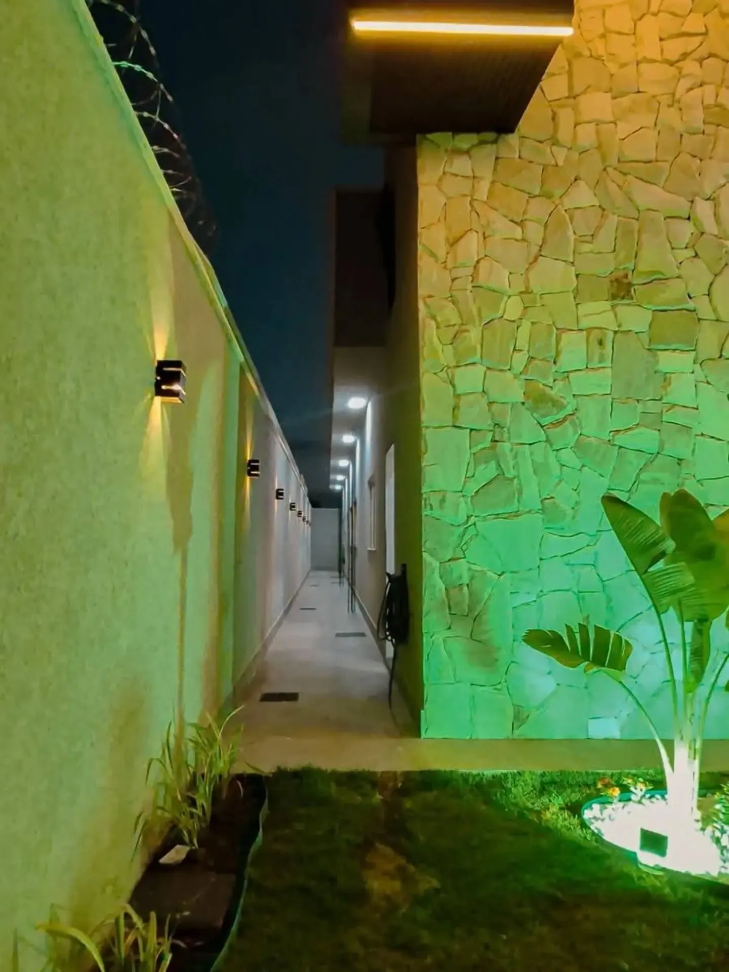 Imagem Casa 3 Suites Sozinha No Lote Na Vila Brasilia Possibilidade De Zero De Entrada