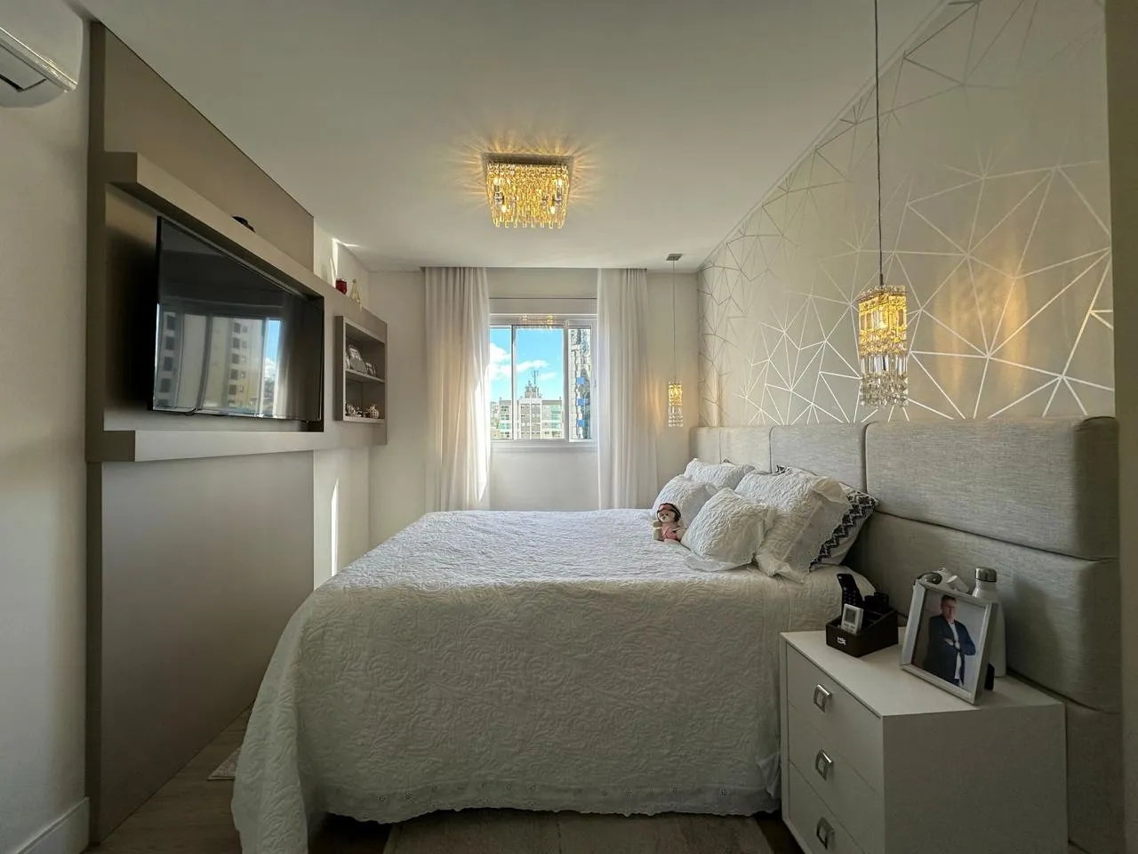 Imagem Apartamento à venda com 140m2 por R$ 2.600.000,00