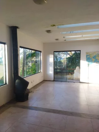 Imagem Casa com Vista para o Mar em Garopaba-SC: 3 Dorms, 2 Suítes, 250m², no Bairro Macacu