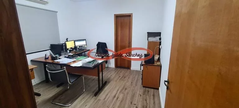 Imagem PRÉDIO COMERCIAL EM ARTUR ALVIM - SÓ A 600 M DO METRÔ.