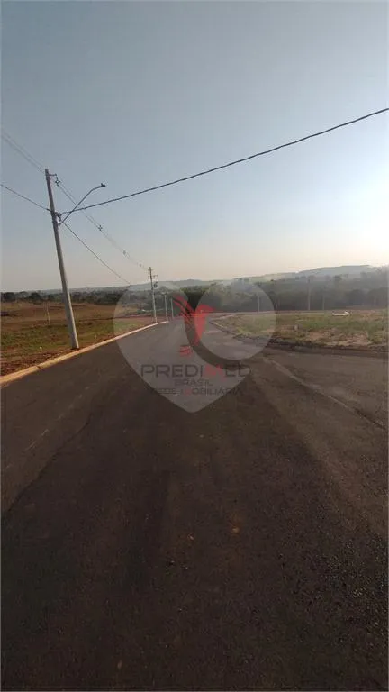 Imagem Lote/Terreno de 200m² no bairro Centro, em Borebi