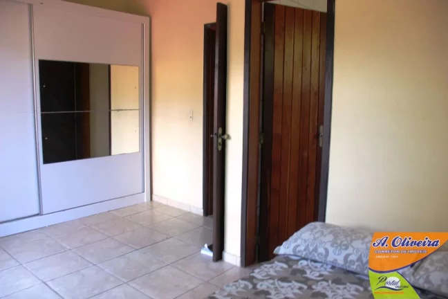 Imagem Oportunidade !!! Prédio 08 Kitnet + 01 Apartamento 02 Dormitorios - 150 metros da Praia Pereque Açu.