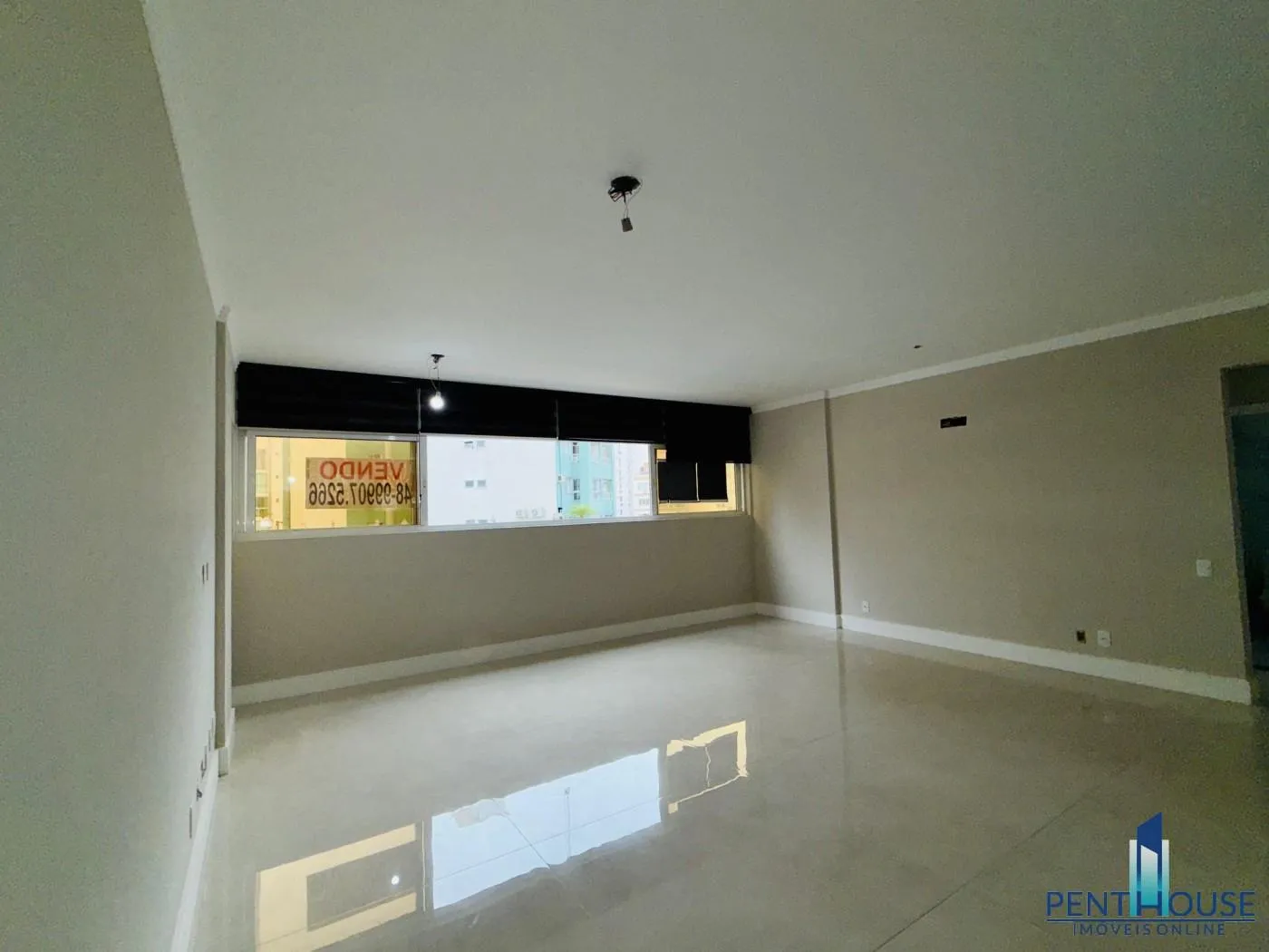 Imagem Apartamento Zona Central para Venda em Balneário Camboriú, BARRA SUL, 3 dormitórios, 1 suíte, 3 banheiros, 2 vagas