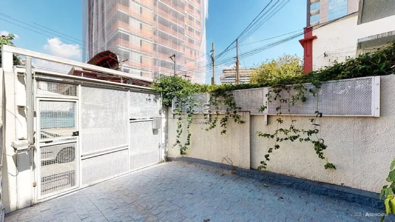 Imagem Casa de uso misto com 2 andares e 170metros quadrados aproximadamente. O primeiro andar do imóvel c...