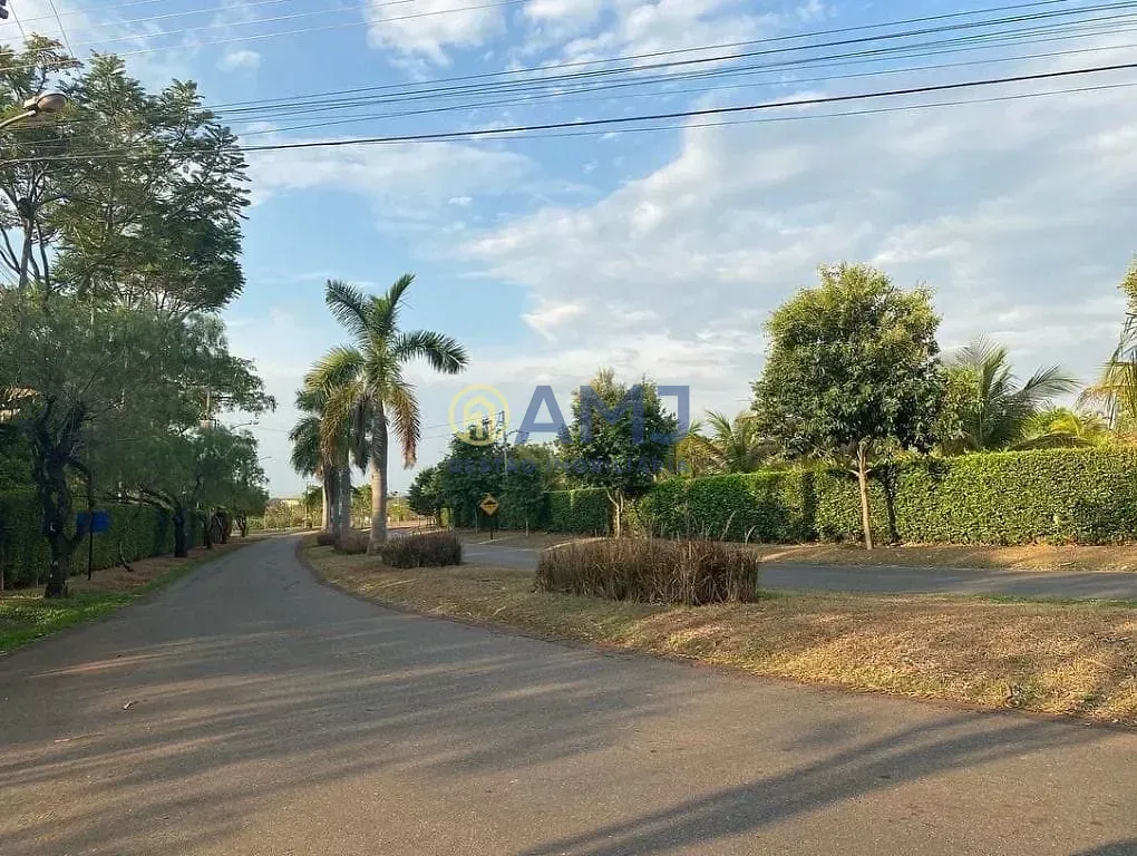 Foto do imóvel Viva a tranquilidade e o contato com a natureza no Condomínio Alto da Boa Vista! em Endereço não informado