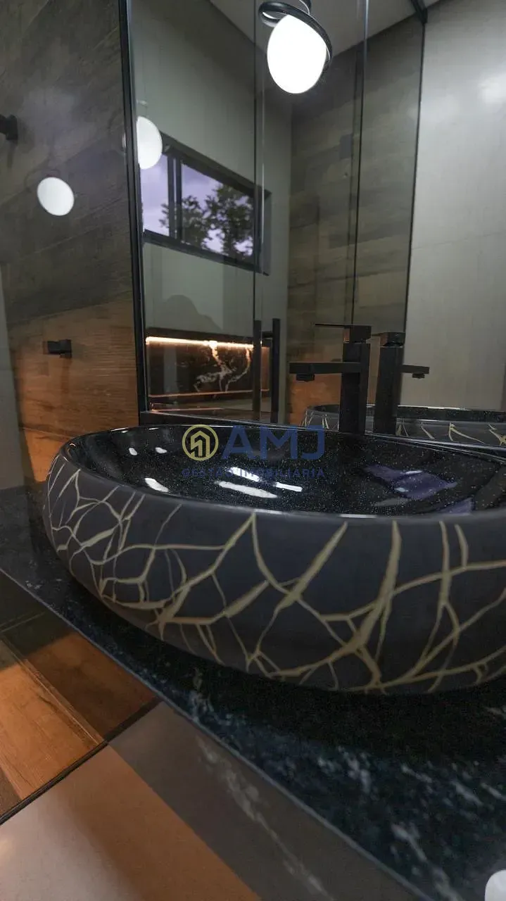 Imagem Casa Térrea à Venda no Condomínio Parqville Jacarandá - Aparecida de Goiânia/GO