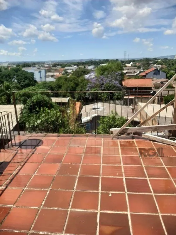 Imagem Casa 4 dormitórios, 1 suíte, vagas de garagem, Bairro Bom Princípio