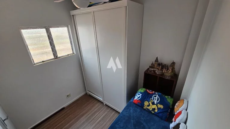 Imagem Apartamento Aconchegante na Vila Belmiro com 02 quartos (01 suíte), garagem demarcada na escritura.