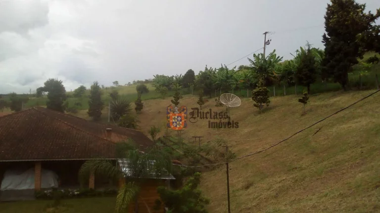 Imagem Sítio com 19 dormitórios (Oportunidade de Investimento) à venda, 87000 m² por R$ 3.700.000 - Bairro Moinho - Itapeva/MG