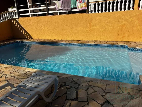 Imagem A venda propriedade com 1.400 m² de terreno e 3 imóveis - 890 mil