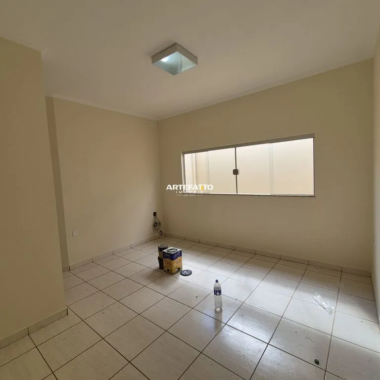 Imagem Casa com 3 dormitórios no bairro José de Carlos