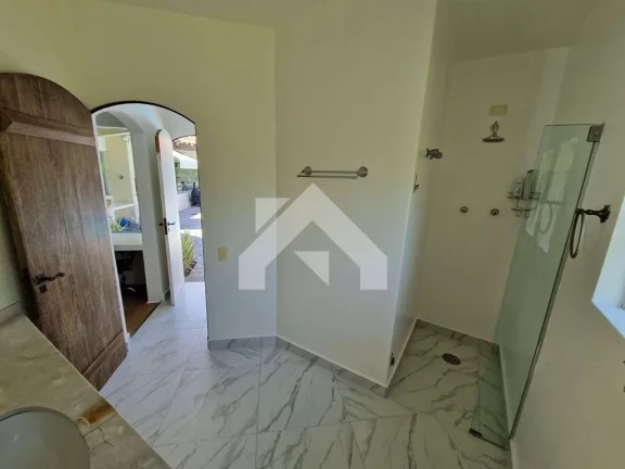 Imagem Casa de Condomínio em Chácara Granja Velha - Cotia