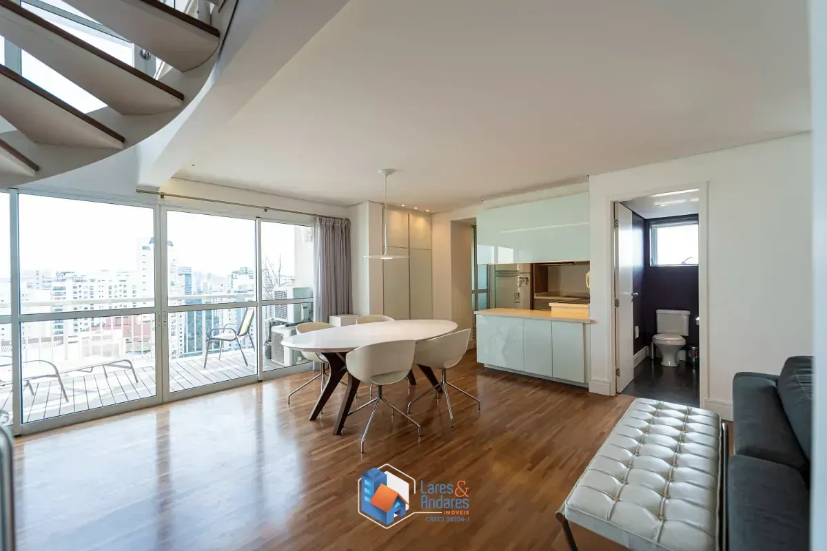 Imagem Duplex para venda em Vila Nova Conceição com 1 quarto, sendo 1 suíte, 104m²
