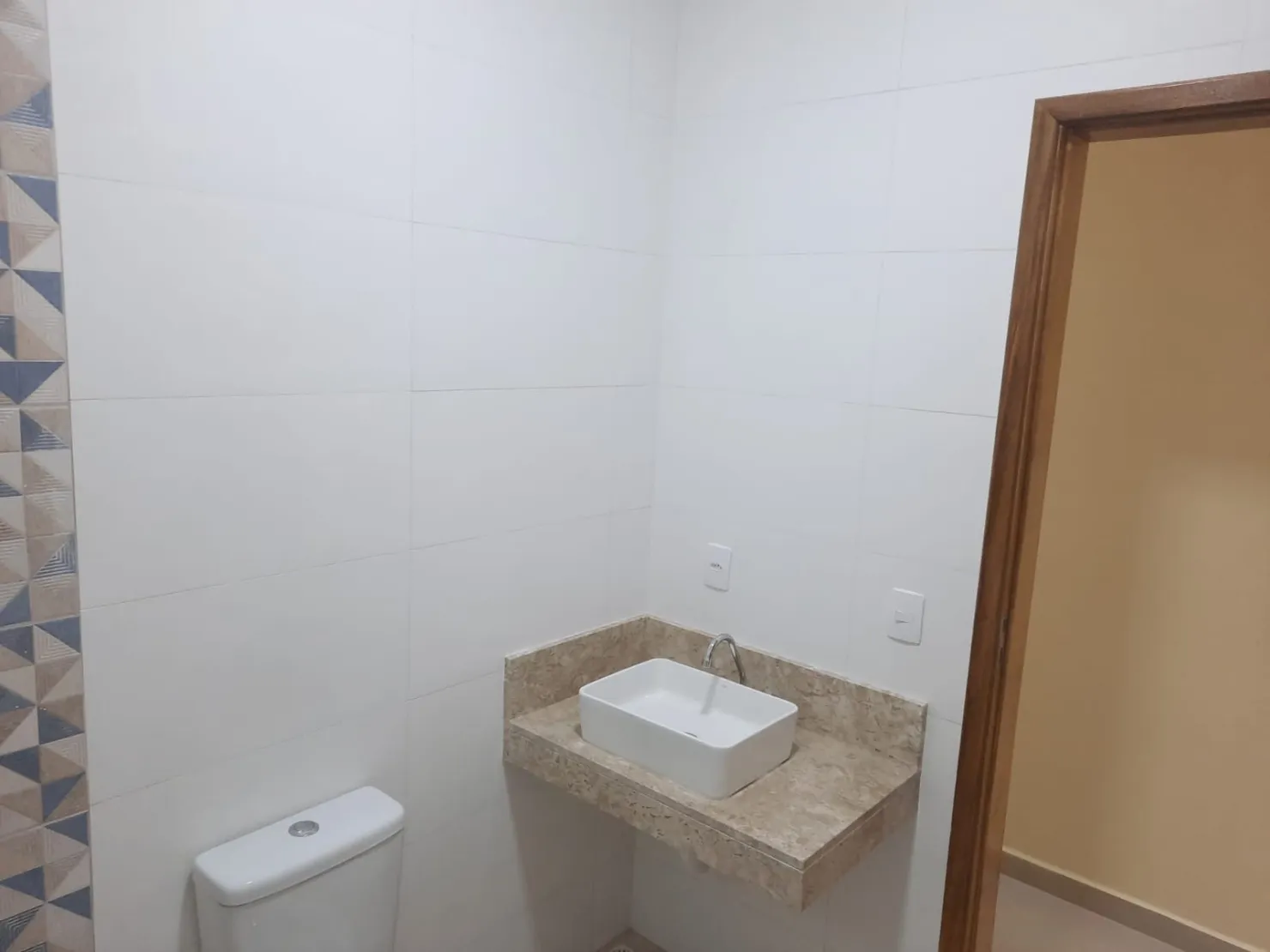 Imagem Casa à venda 2 Quartos, 1 Suite, 2 Vagas, 143M², Residencial Estoril, Taubaté - SP