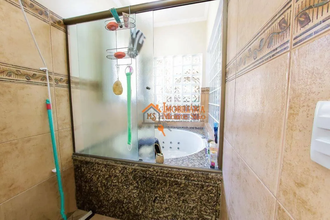 Imagem Sobrado com 4 dormitórios à venda, 267 m² por R$ 949.000,00 - Vila Barros - Guarulhos/SP