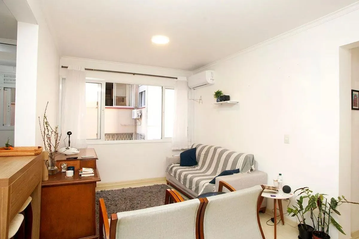 Imagem Apartamento com 2 dormitórios com 58.35m² no bairro Bom Fim