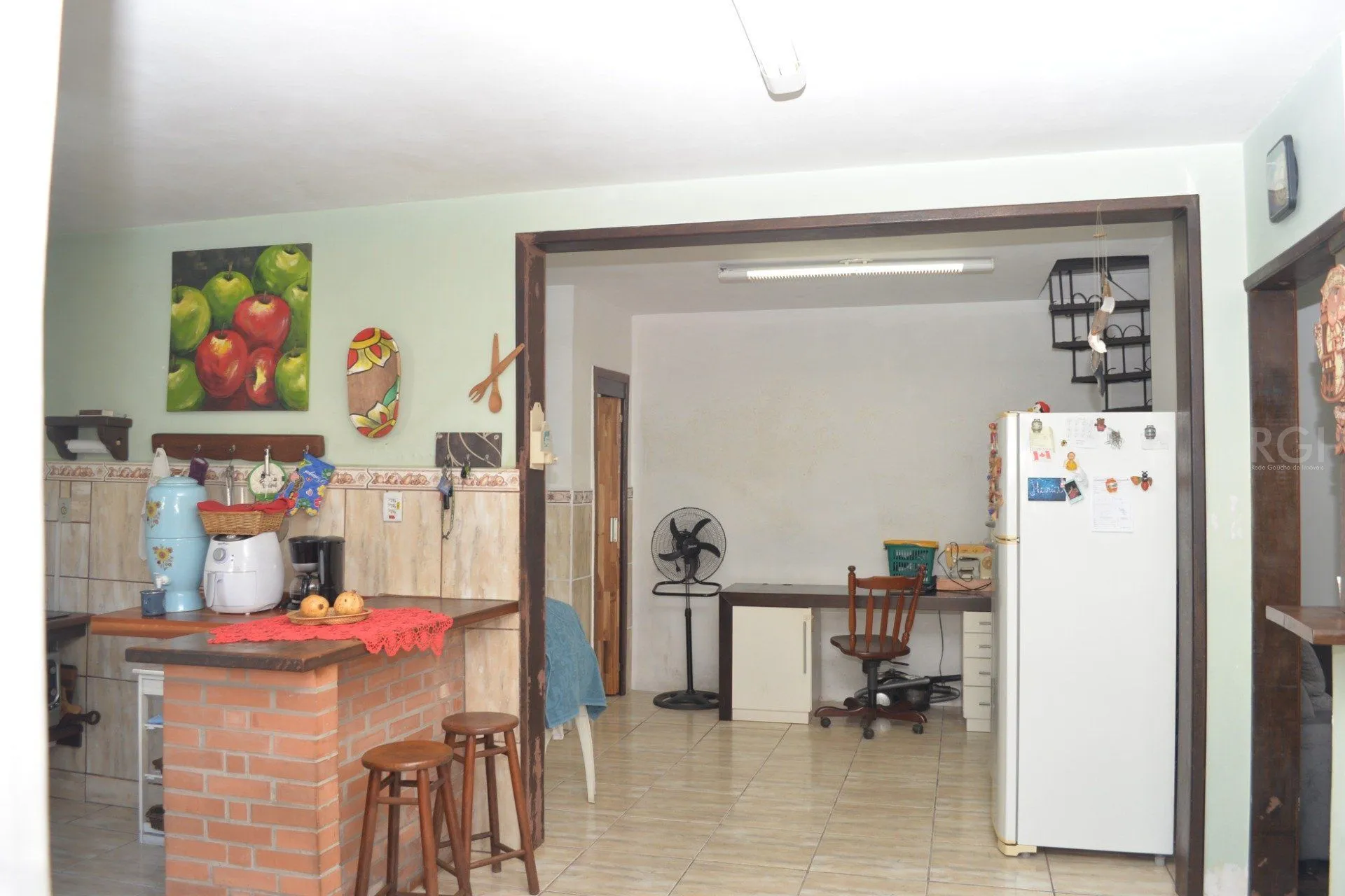Imagem Sobrado para Venda - 168m², 4 dormitórios, 6 vagas - Jardim Sabará