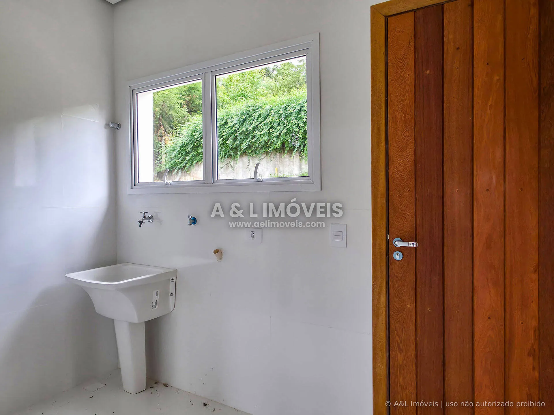 Imagem Casa Condomínio Campos do Jordão | 5 Dorms, 4 Suítes, Vista Pedra do Baú