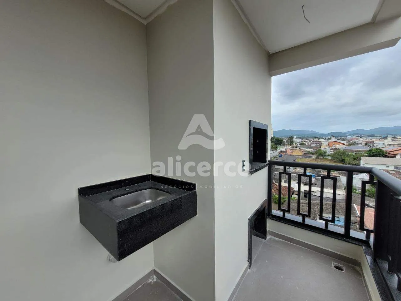 Imagem Apartamento à venda com 2 quartos 1 suíte, 75,67m² em Jardim Eldorado Palhoça