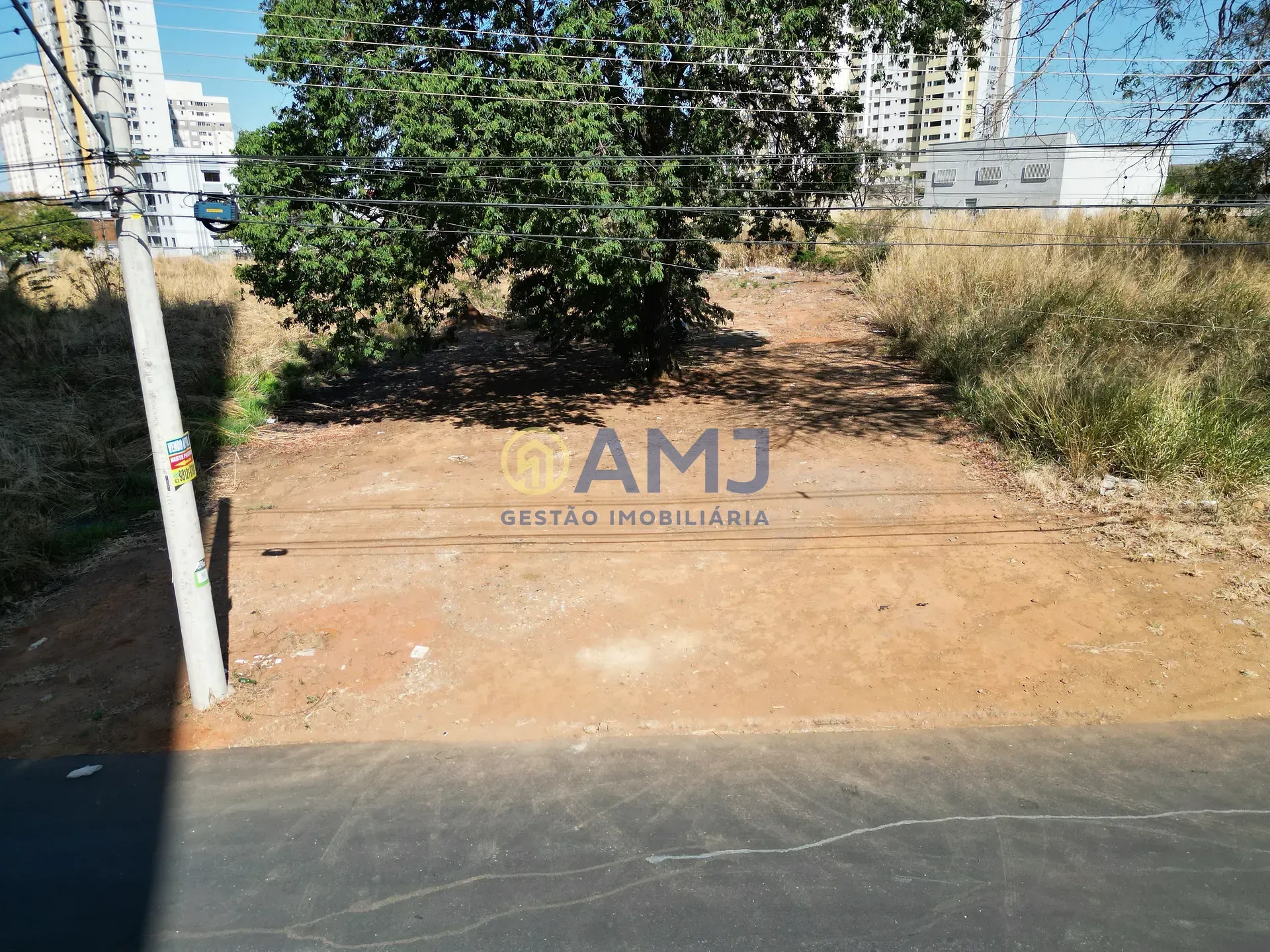 Imagem TERRENO À VENDA | 801,80 m² | VILA ROSA - GOIÂNIA