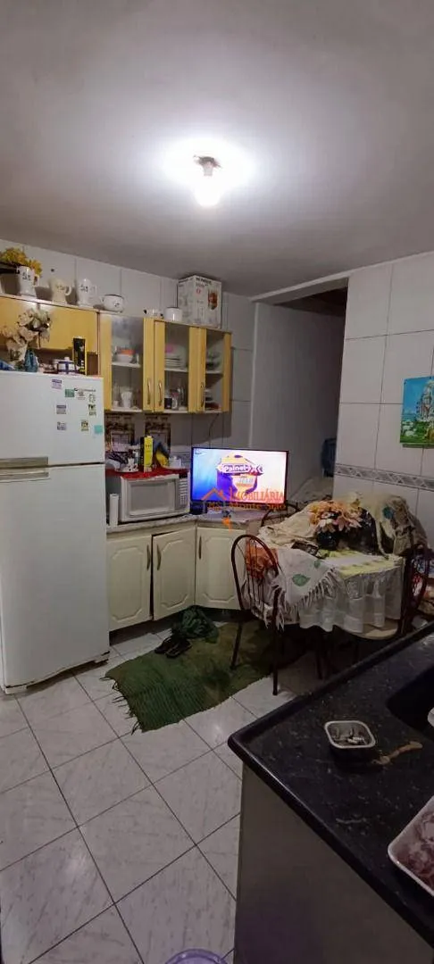 Imagem Casa com 4 dormitórios à venda, 150 m² por R$ 450.000,00 - Vila Rio de Janeiro - Guarulhos/SP