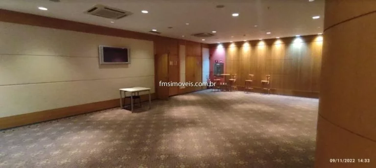 Imagem Conjunto Comercial de Alto Padrão com 641,50 m², 4 Banheiros e 18 Vagas de Garagem no Tamboré, Barueri-SP!