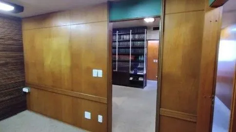 Imagem Conjunto Comercial em Centro Histórico