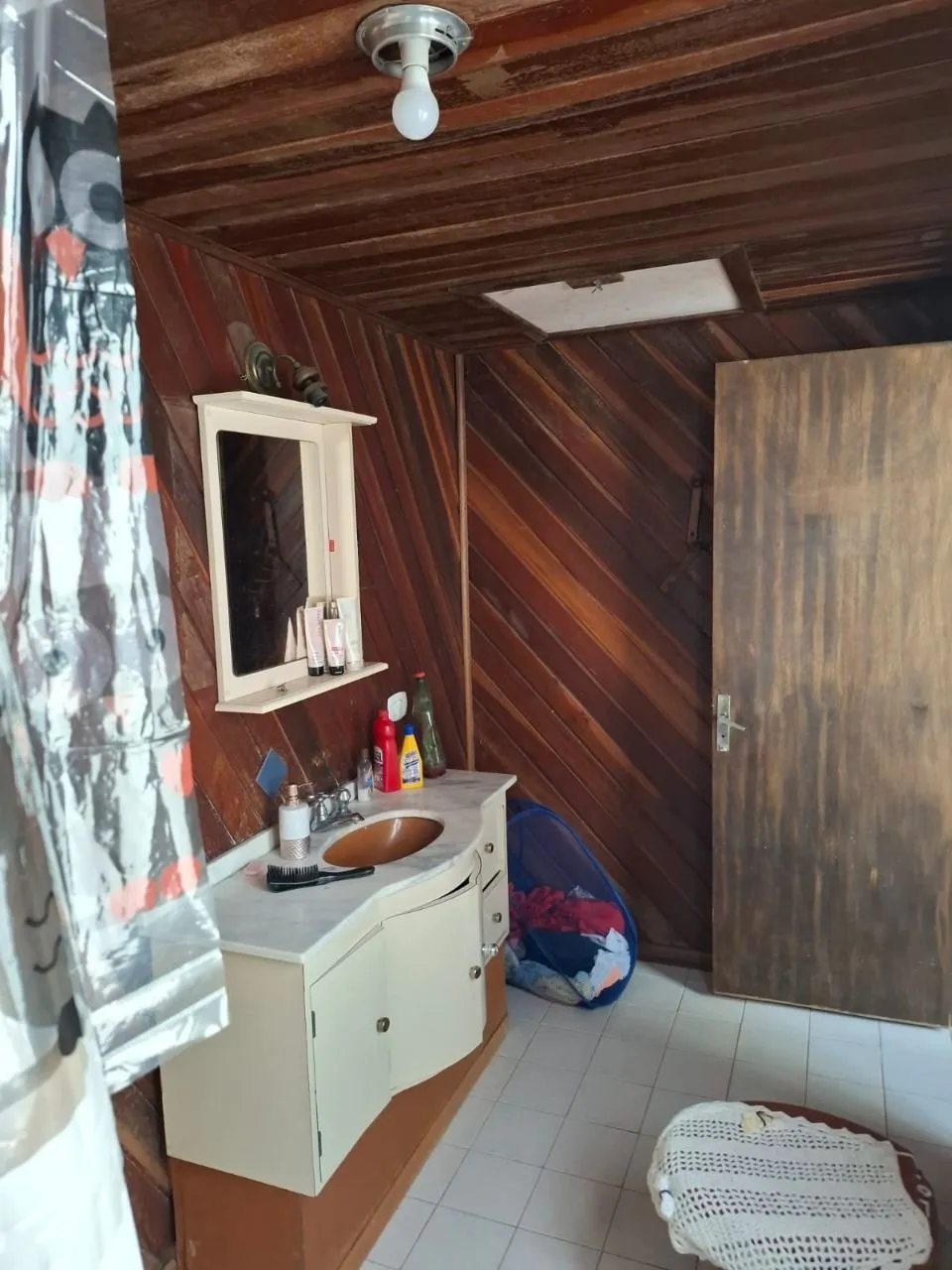 Imagem Casa com Excelente Localização - Próxima à Avenida Edgar Pires de Castro.