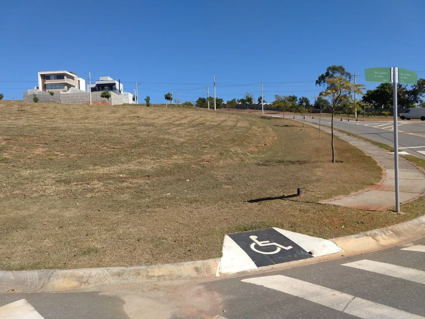 Imagem Terreno à venda 337M², Jardim Marlene Miranda, Taubaté - SP | Cyrela Landscape