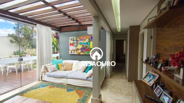 Imagem Casa com 3 quartos à venda, 265 m² por R$ 2.600.000 - Alphaville - Nova Lima/MG