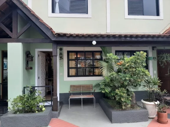 Imagem Casa em condomínio, com 147 metros quadrados aproximadamente de área total, com 2 quartos sendo 1 ...