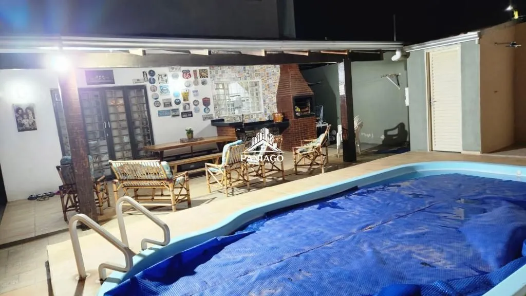 Imagem Sobrado com 4 Quartos, Piscina e Energia Solar à Venda na Morada do Ouro 2