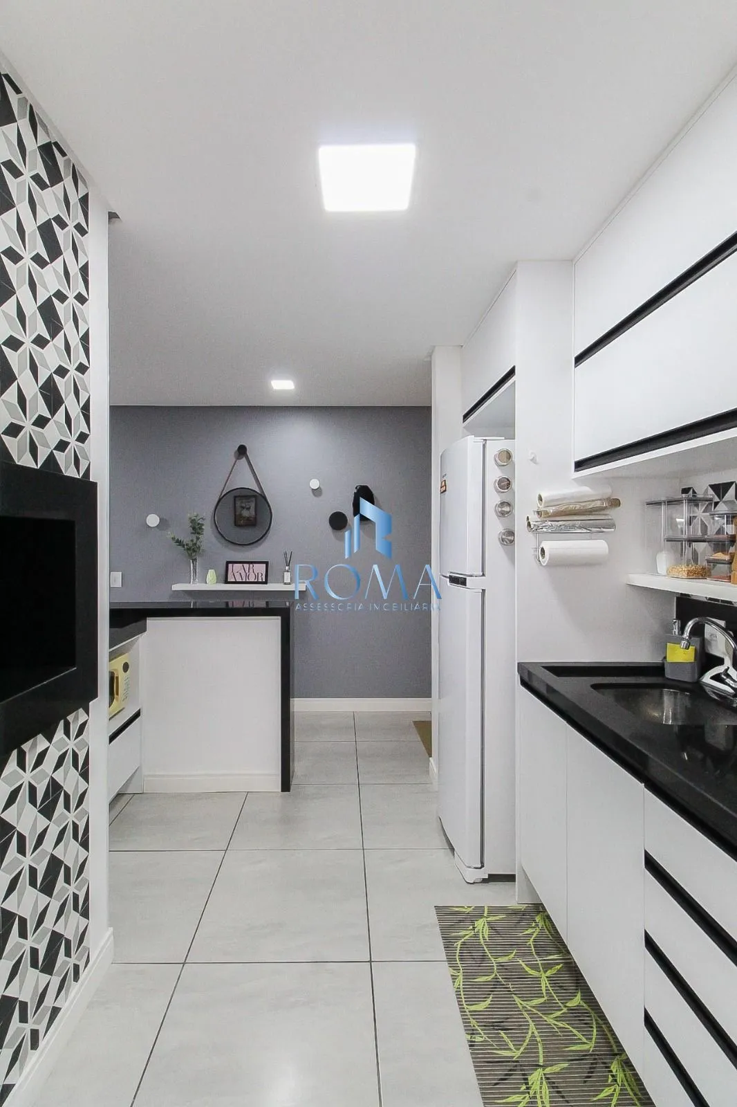 Imagem Apartamento com 2 dormitórios no bairro Zona Nova em CAPÃO DA CANOA- RS.
