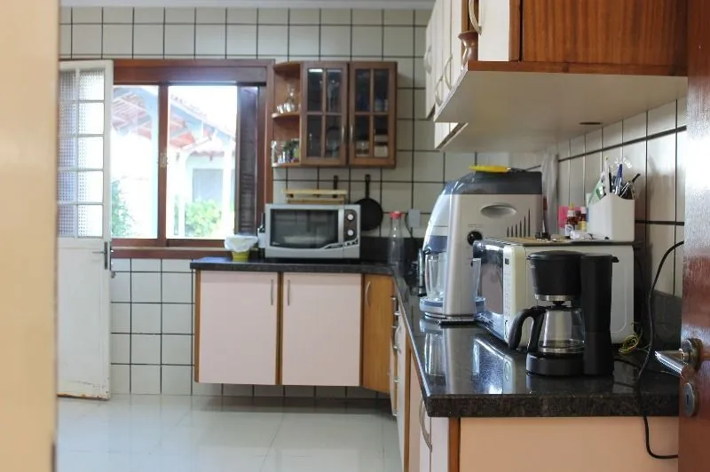 Imagem Casa para Venda - 255.68m², 4 dormitórios, sendo 1 suites, 2 vagas - Tristeza
