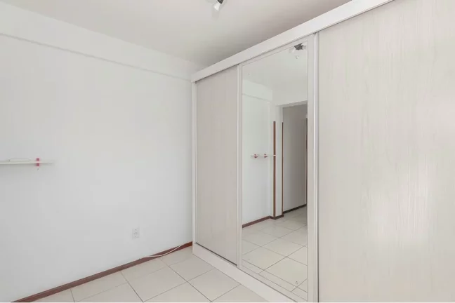 Imagem Apartamento para venda no bairro Medianeira em Porto Alegre