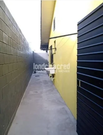 Imagem Casa em Condomínio Fechado na Zona Norte | 2 Quartos, Área Gourmet, 2 Vagas | Recém-Pintada | Lazer Completo com Piscinas e Mais