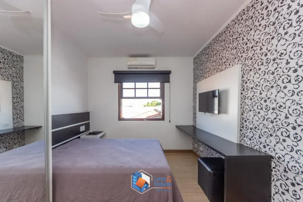 Imagem Sobrado para venda em Vila Bela com 4 quartos, sendo 2 suítes, 308m²