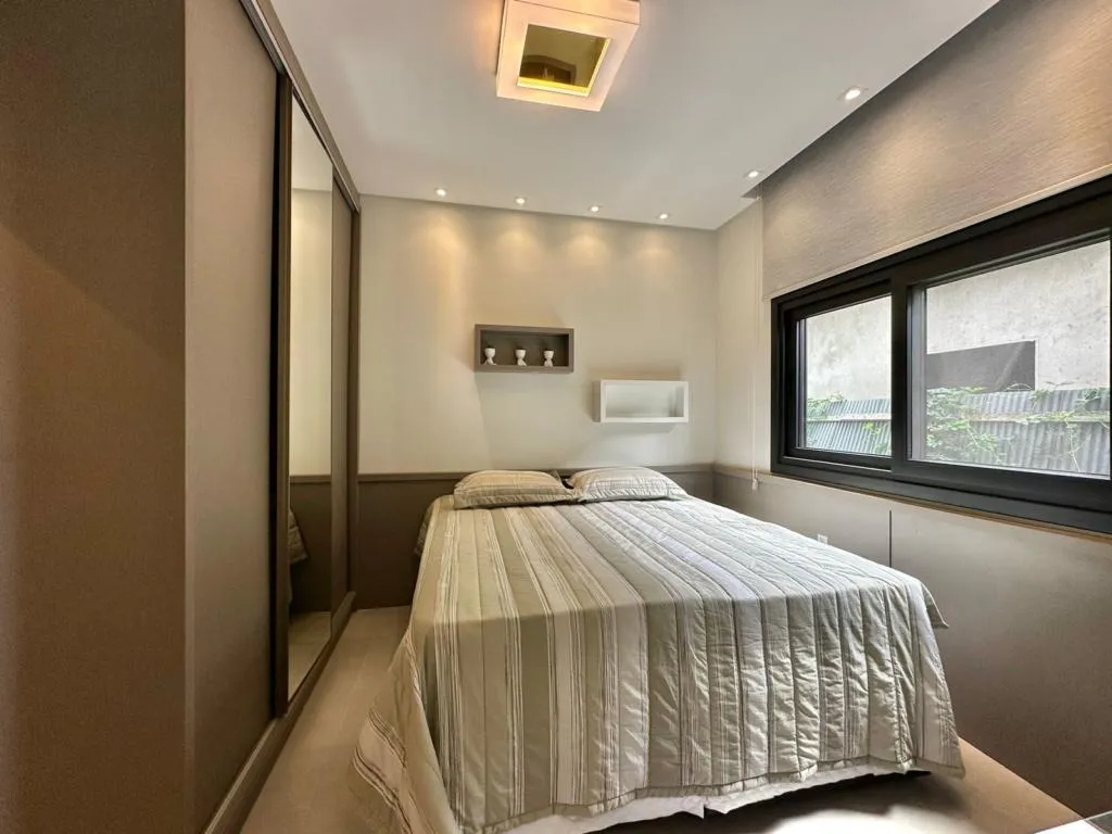 Imagem Casa em Condominio 4 Dormitórios - Bairro Dubai