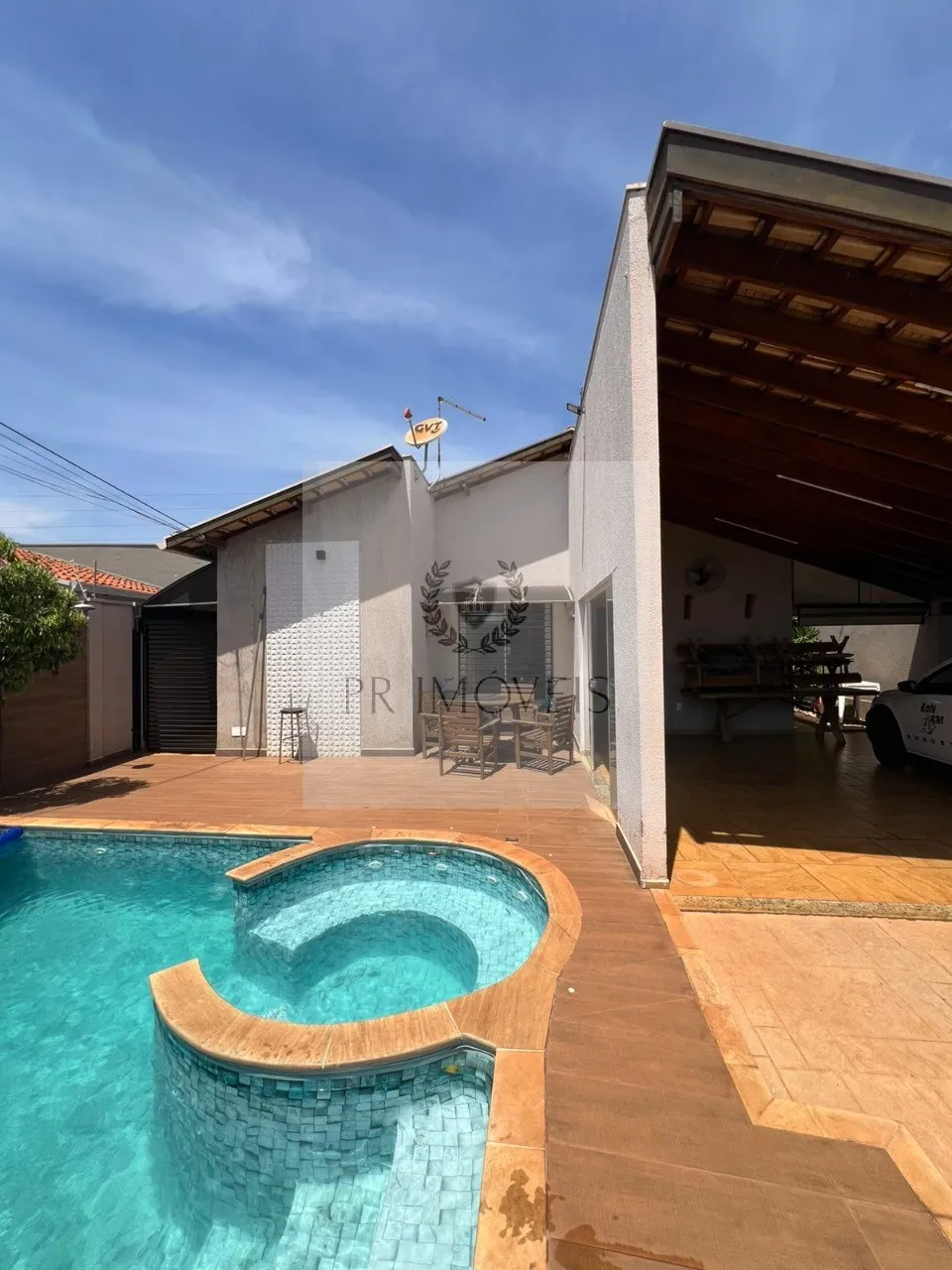 Foto do imóvel Imperdível: Casa à venda em Araraquara-SP, Jardim Maggiore, 2 quartos, 1 suíte, 1 sala, 2 banheiros, 97,40m². Confira!