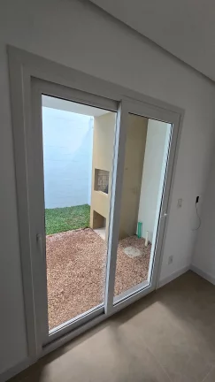 Imagem Casa 3 quartos sendo 1 suíte para venda no bairro Vinhedos em Caxias do Sul