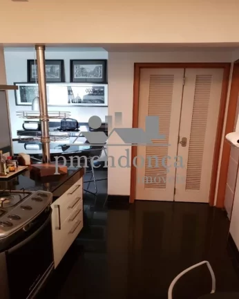 Imagem Apartamento Duplex com 173 m2, totalmente renovado a venda em Perdizes, 2 suí­tes e 3 vagas
