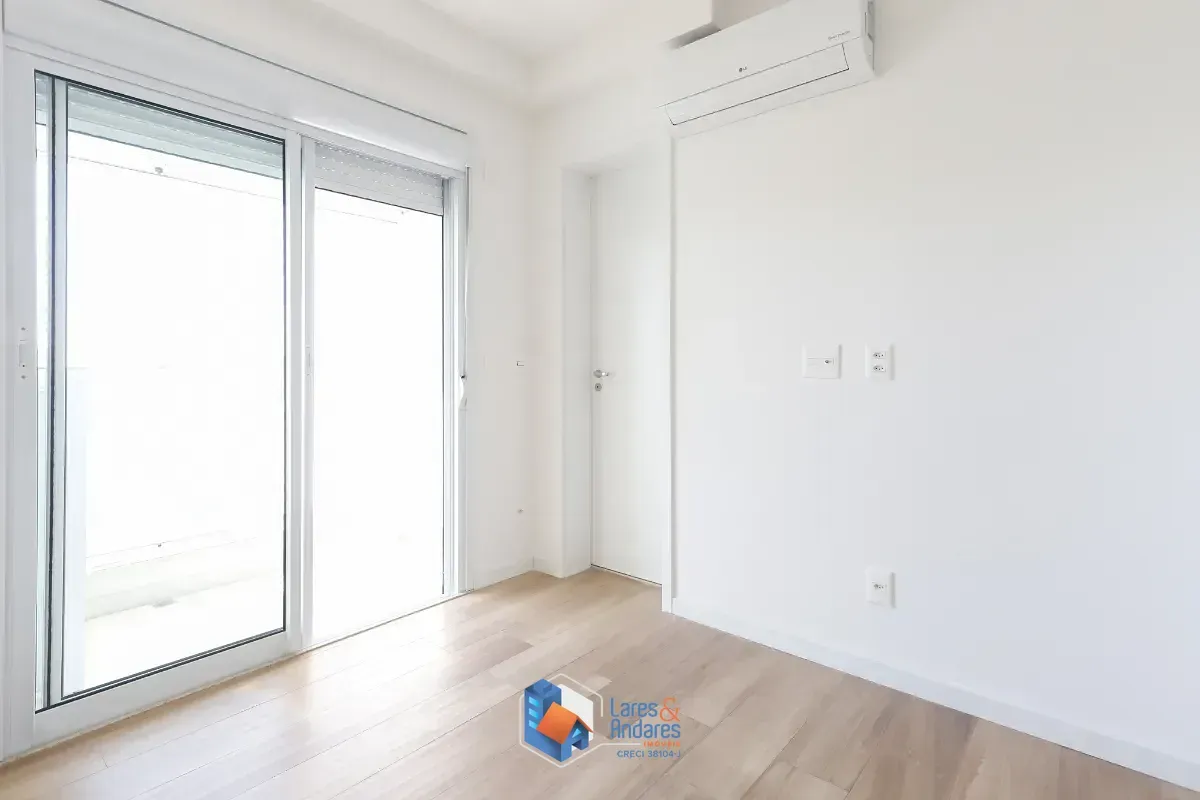 Imagem Apartamento para venda em Vila Anastácio com 3 quartos, sendo 3 suítes, 136m²