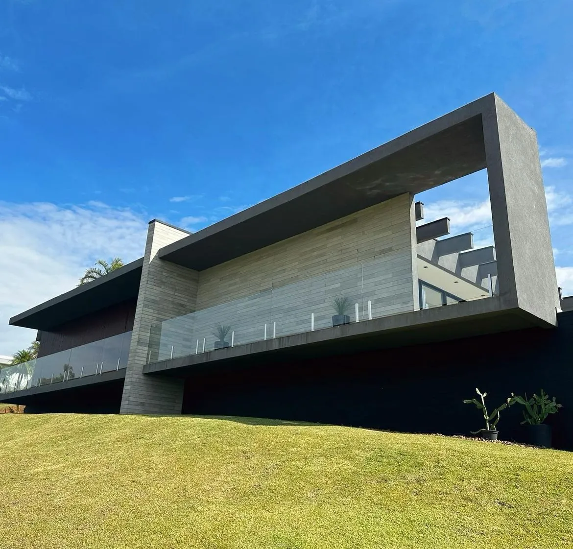 Imagem Casa (Da Adega) de 2.342,93m² Localizada no TERRAS DE SÃO JOSE 2 - Itu/SP!