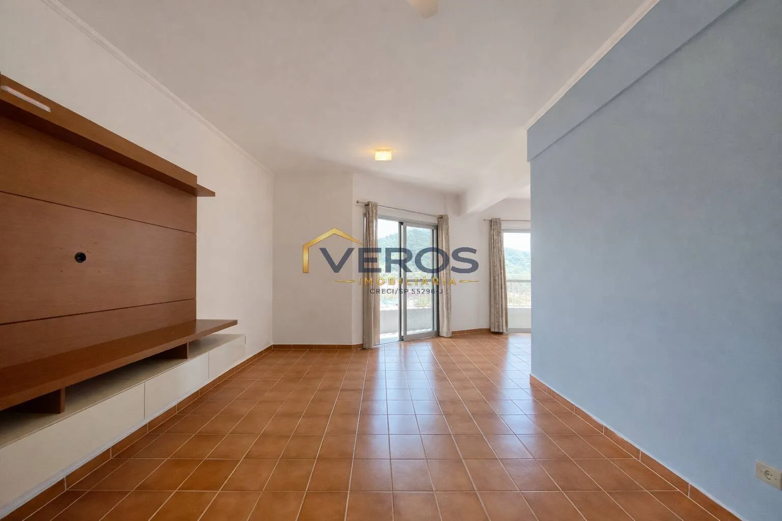 Imagem Apartamento a venda com 2 quartos a 500m da praia Martim de Sá em Caragua