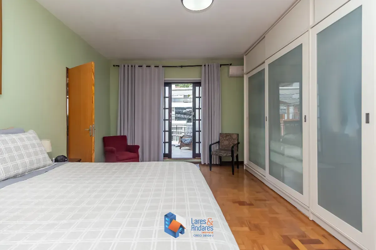 Imagem Casa para venda em Alto da Lapa com 3 quartos, sendo 1 suíte, 145m²