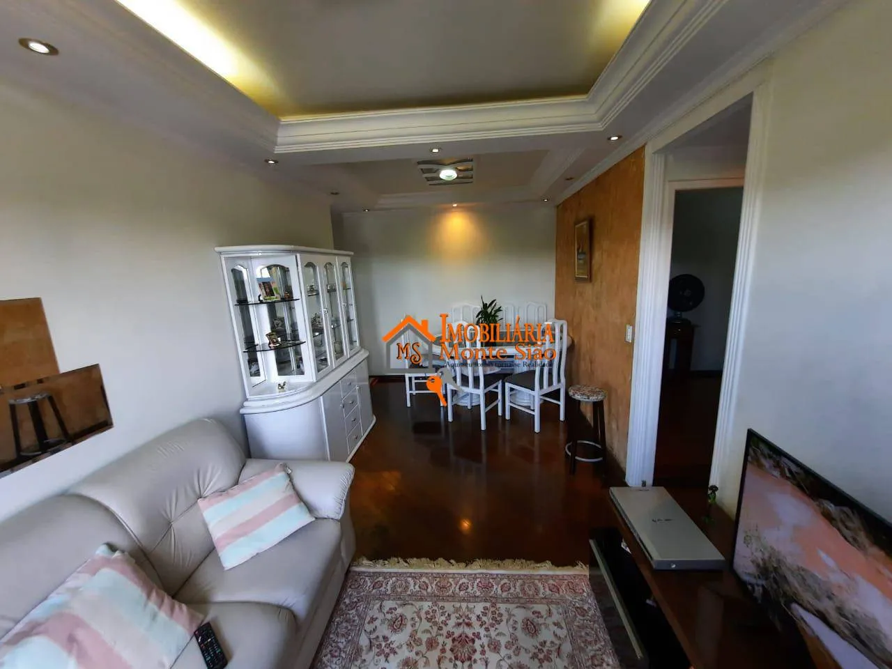 Imagem Apartamento com 2 dormitórios à venda, 61 m² por R$ 280.000,00 - Vila Rio - Guarulhos/SP