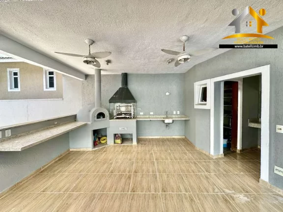 Imagem Casa à venda no condomínio Golf Village na Granja Viana - Batelli Imóveis