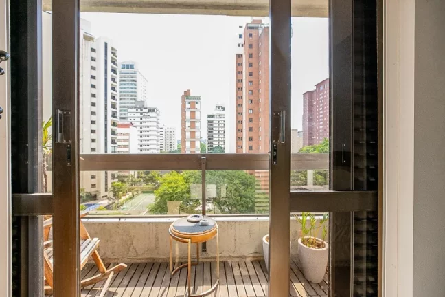 Imagem Apartamento à venda em São Paulo, Itaim Bibi, com 3 quartos, 225m2