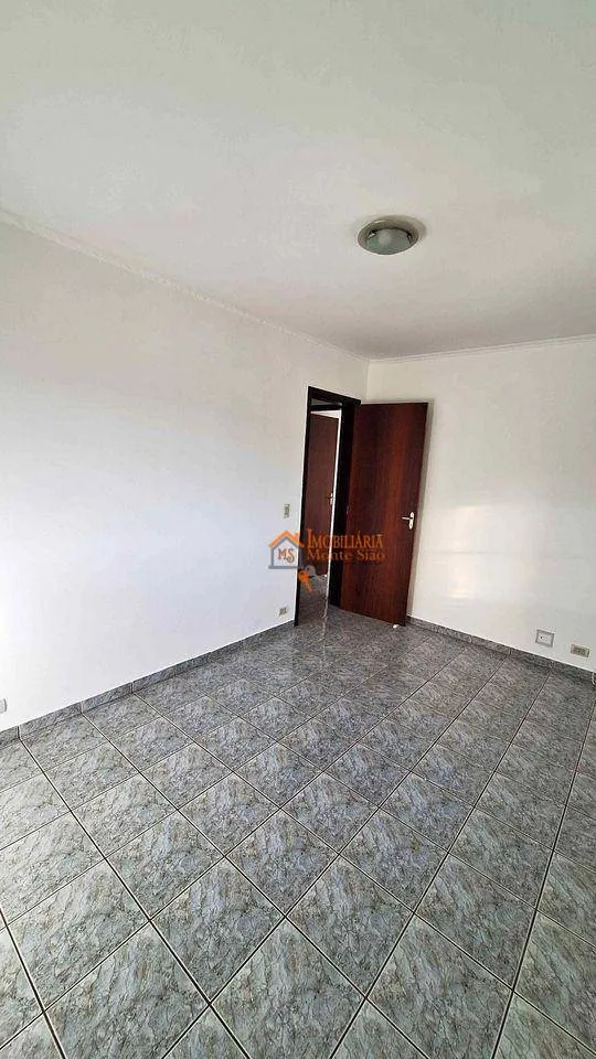 Imagem Apartamento com 2 dormitórios à venda, 50 m² por R$ 240.000,00 - Centro - Guarulhos/SP
