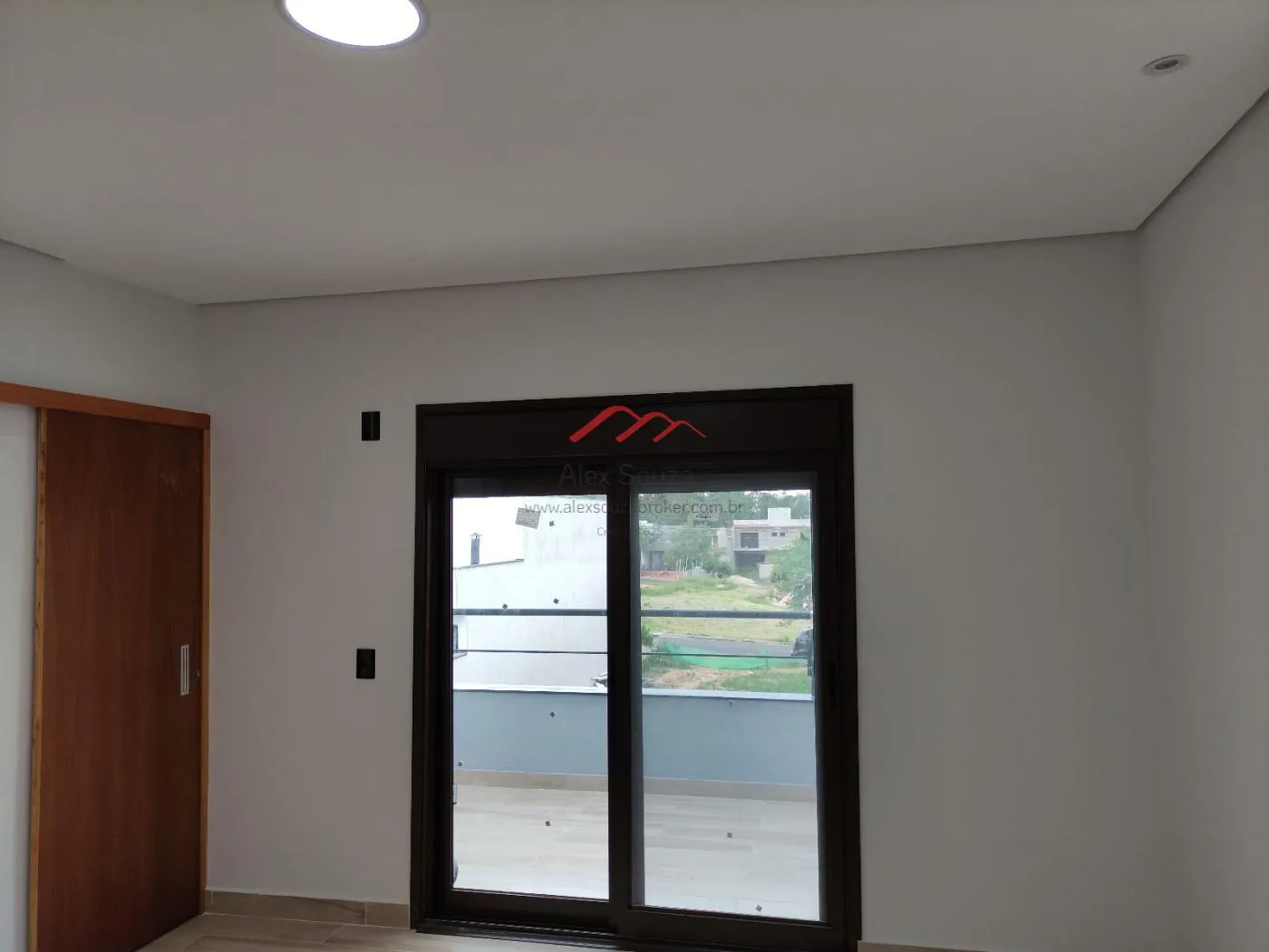 Imagem Sobrado em Condomínio para Venda em Hortolândia, Parque Olívio Franceschini, 3 dormitórios, 1 suíte, 3 banheiros, 4 vagas